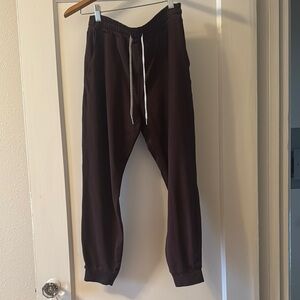 Women’s Vuori Comfie Brown Jogger Pants